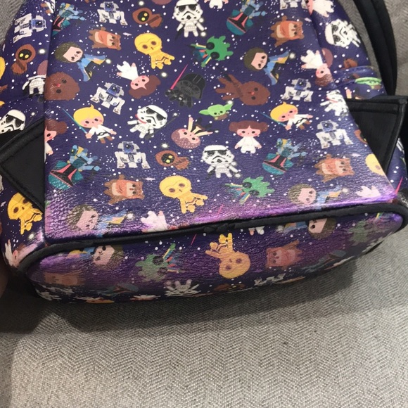 DISNEY STAR WARS x Loungefly mini backpack SLIGHT DAMAGE - Picture 5 of 5
